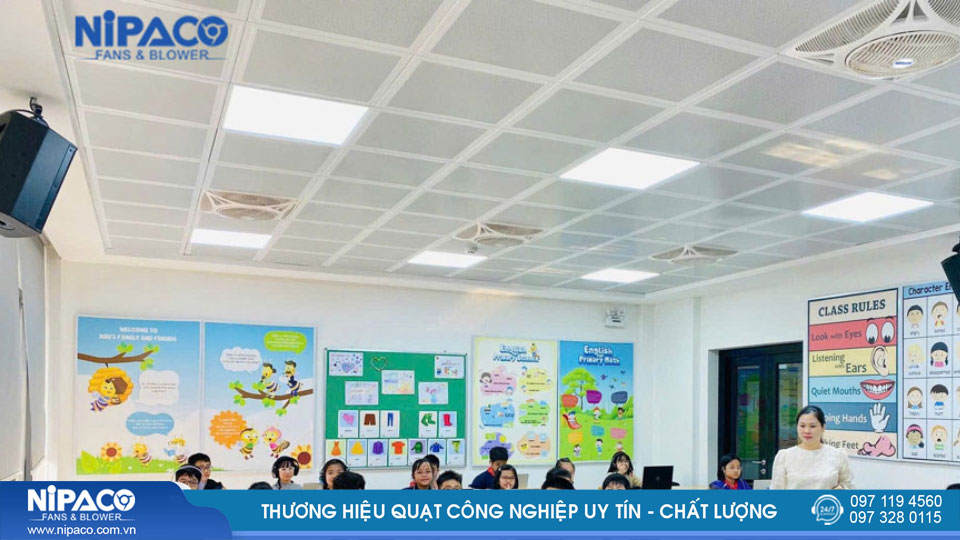 Quạt ốp trần Nipaco OT 600x600 có điều khiển 12 Quạt ốp trần Nipaco 600x600 lắp cho trường học